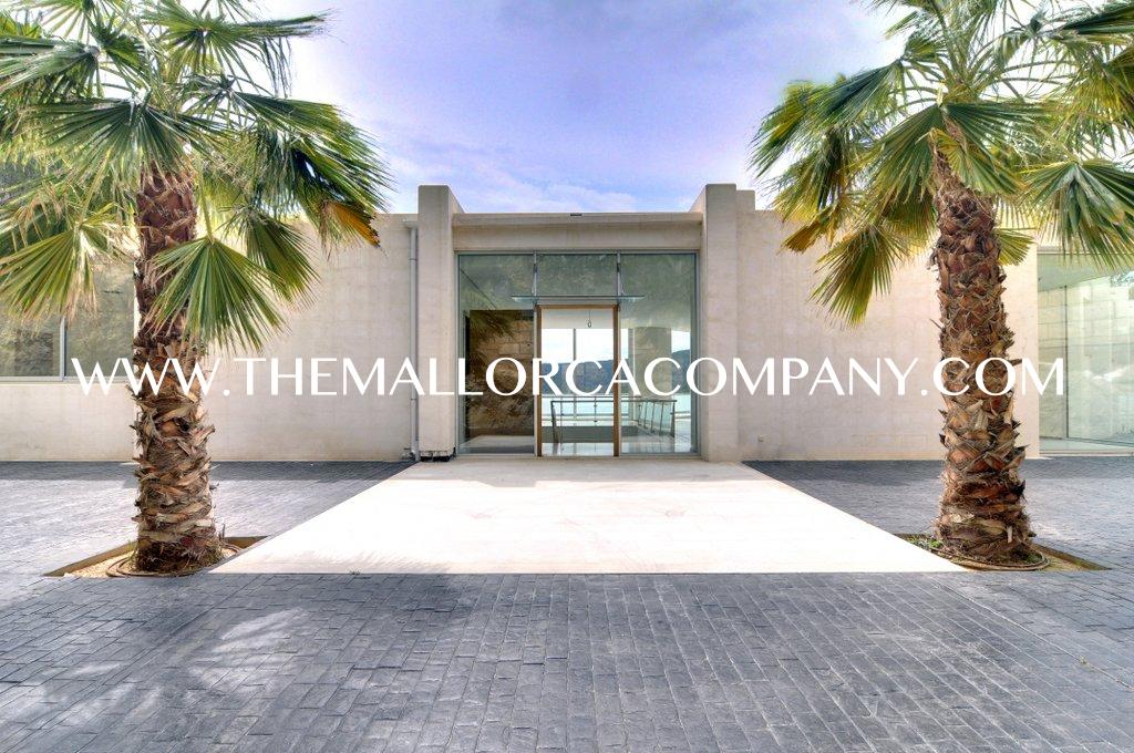 Extraordinary newly built luxury villa in Son Vida