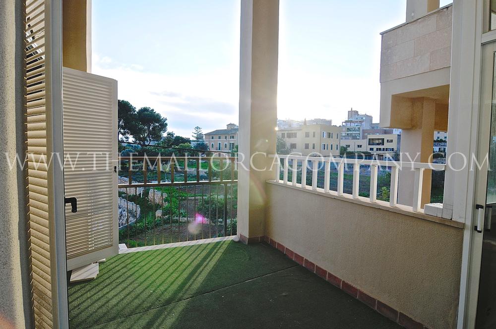 Luxury flat with private pool direct on Paseo Maritimo with amazing views