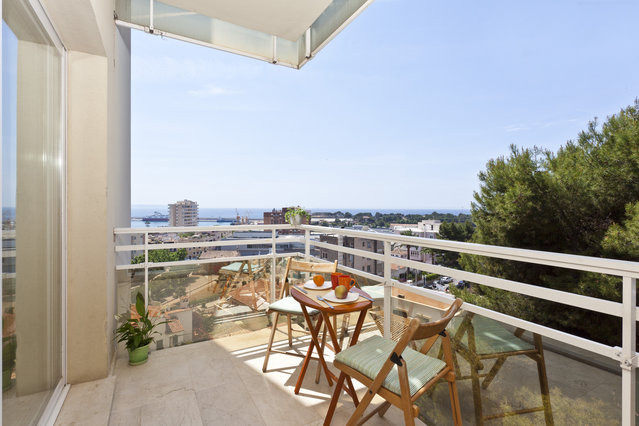 Modern apartment with views to the marina close to Porto Pi
