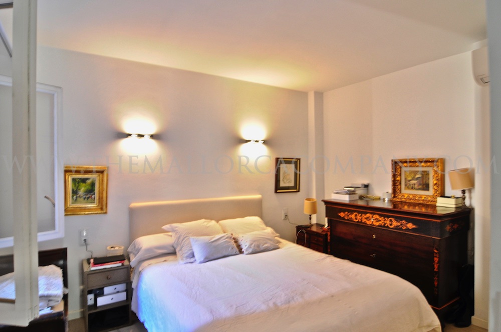 3 Bedroom by Olivar Market