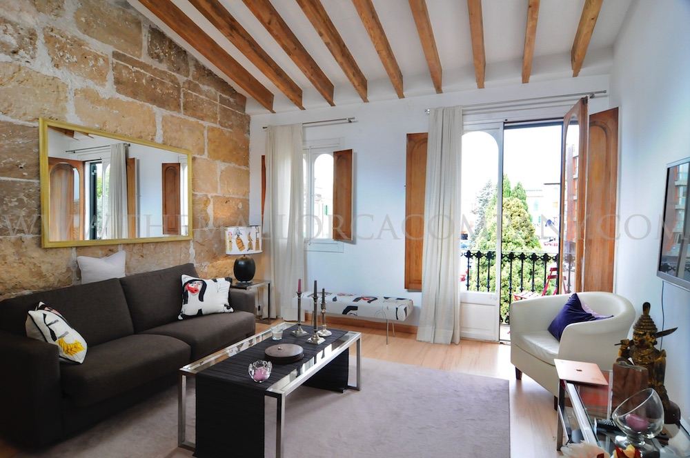 Charming penthouse in Sta Catalina