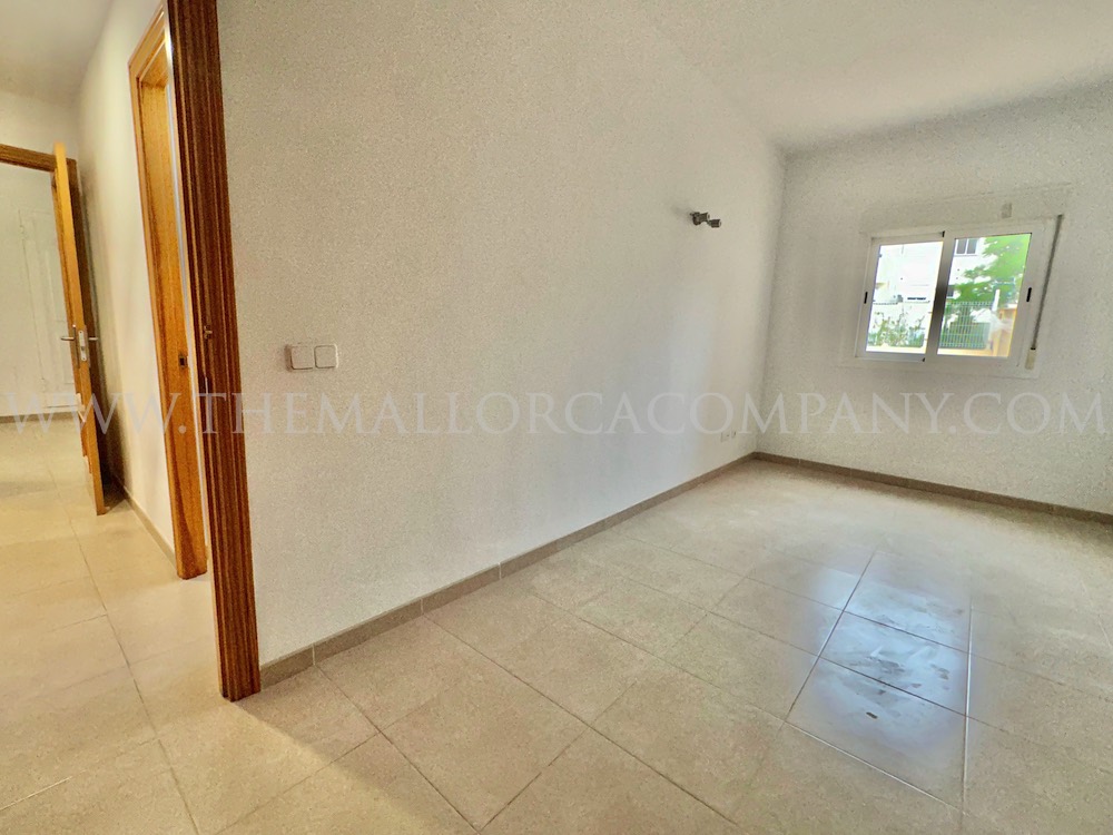 Large Terrace - Two bedrooms