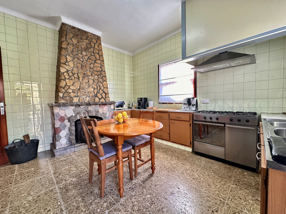 Bright and Spacious House in Calvia