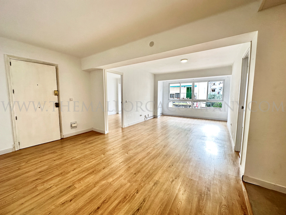 Completely refurbished two bedroom apartment in the center of Palma