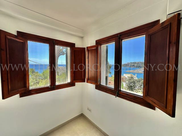Great Location with Paetial sea views in Sant Agusti